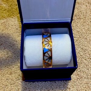 reversible leather bracelet (blue or pink)